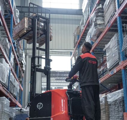 Ηλεκτρική κίνηση EP Tech 2,0 τόνων Αντιβαθμιστική στοίβα με προαιρετική ανύψωση μπαταρίας λιθίου 3000mm