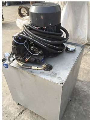 7Δύναμη κινητήρα.5KW βαρύ φορτηγό ανθρακωφόρου Τεχνητήρας 220V 380V 240 τόνους